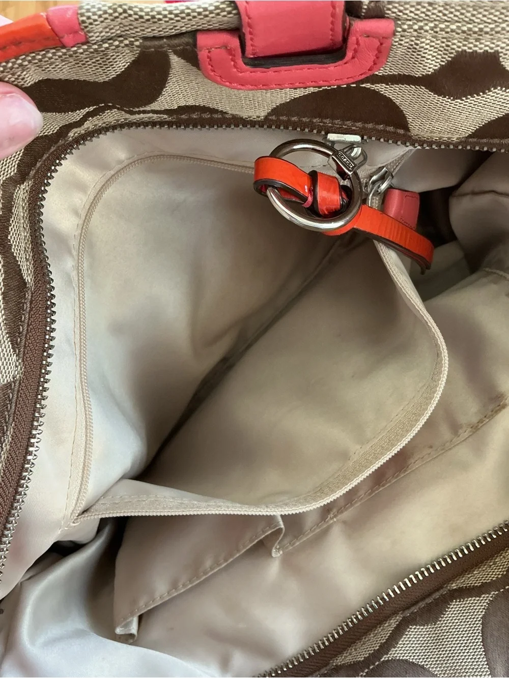 Coach Chelsea Signature Stripe Charlie Tote Khaki Coral‎ Patent Leather Bag